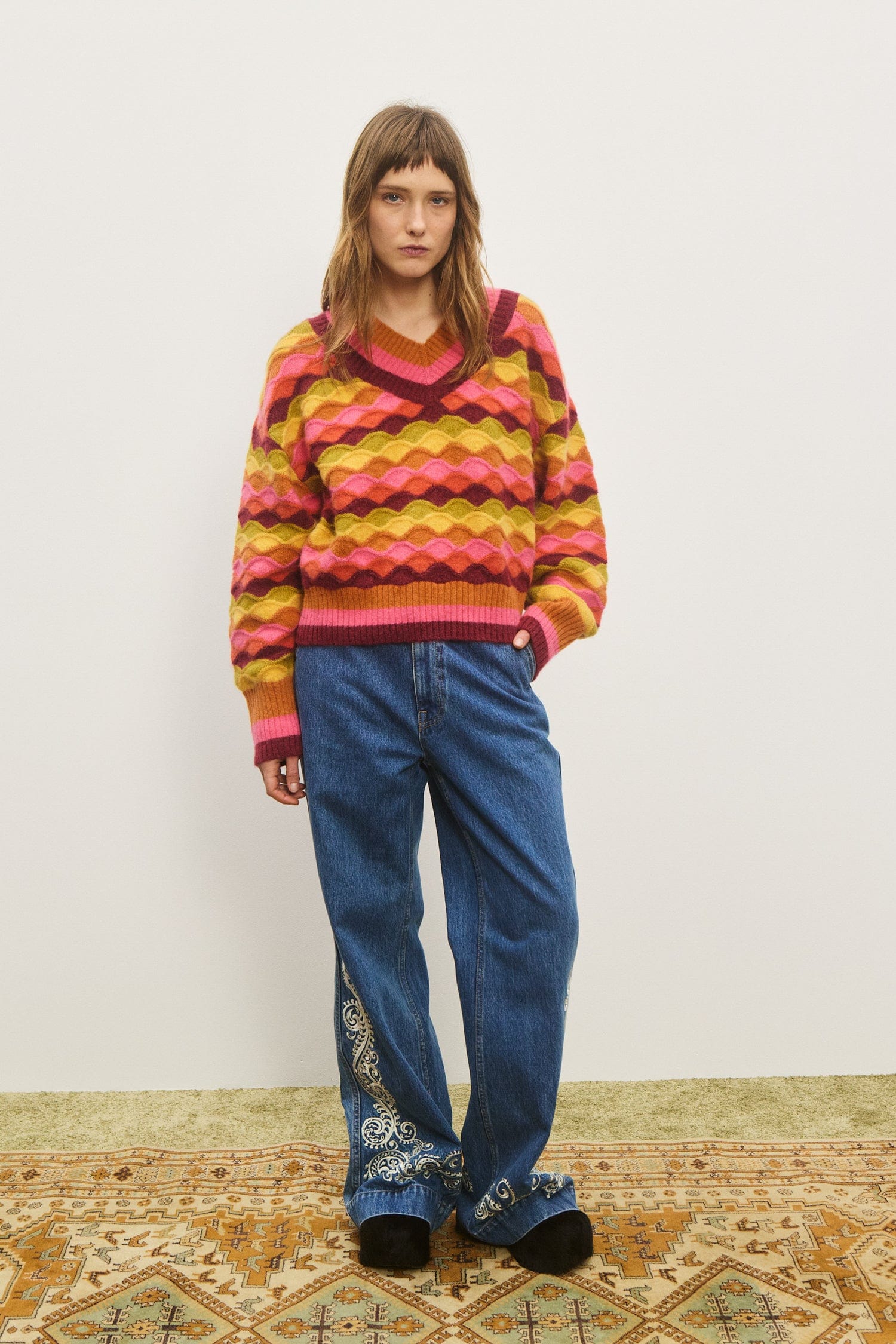 ROCCO V-Ausschnitt-Pullover - Image 2